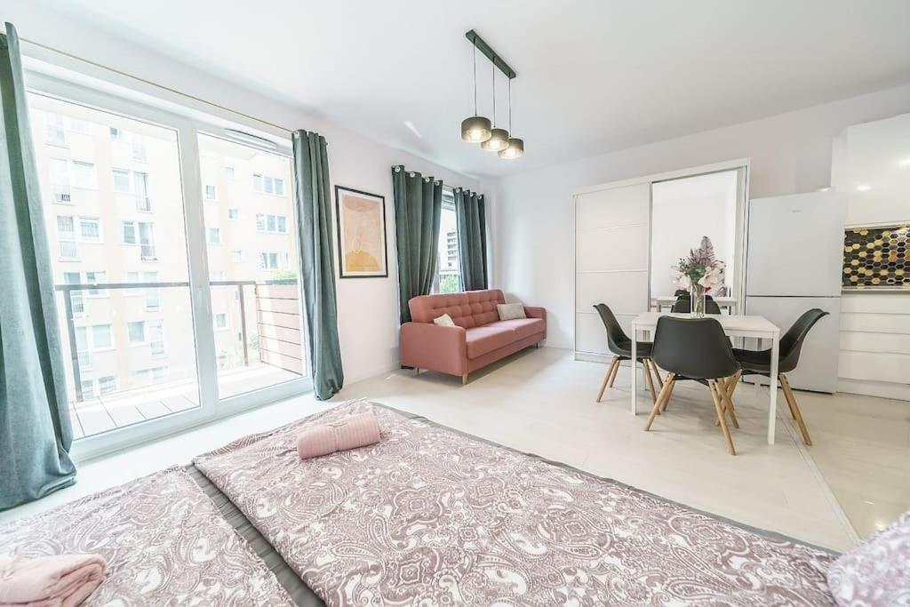 Urbannestgroup - City Center - Sienna 65 Варшава Екстер'єр фото